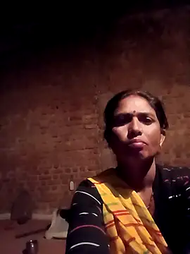 Hot re83 online show from February 17, 11:35 pm