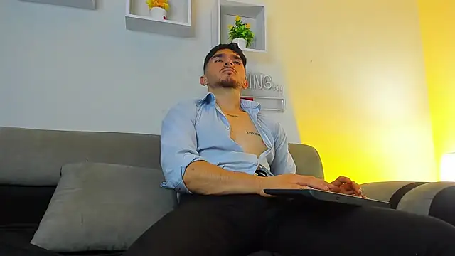 Dante Blake1 online show from May 16, 10:36 am
