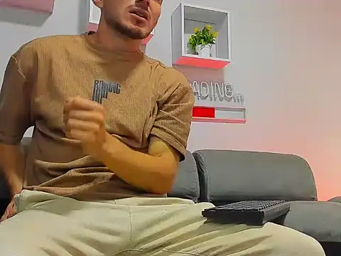 Snapshot of Dante_Blake1 chatting on February 22, 3:09 am Dante Blake1 online show from February 22, 3:09 am