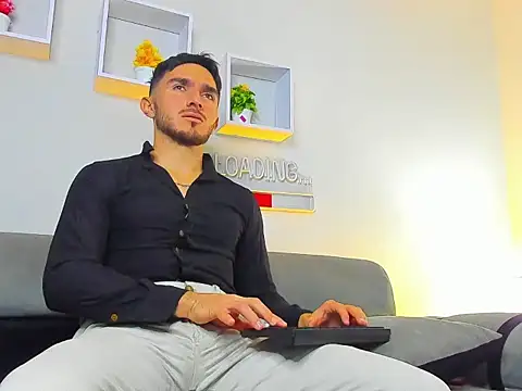 Snapshot of Dante_Blake1 chatting on March 3, 3:13 am Dante Blake1 online show from March 3, 3:13 am