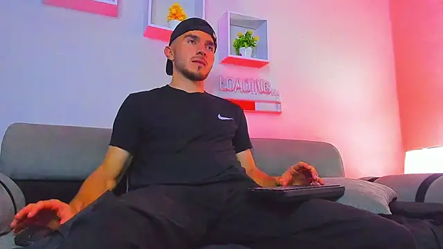 Snapshot of Dante_Blake1 chatting on February 24, 2:56 am Dante Blake1 online show from February 24, 2:56 am