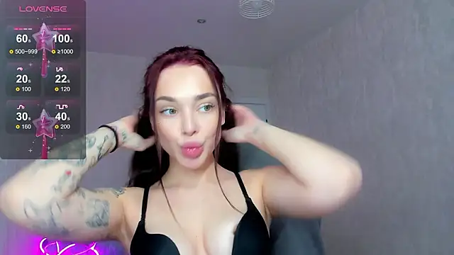 Snapshot of milkbrownn chatting on March 1, 5:51 am milkbrownn online show from March 1, 5:51 am