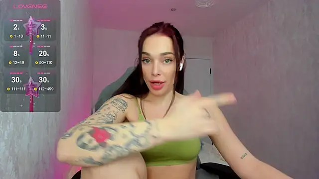 milkbrownn online show from March 4, 11:18 am