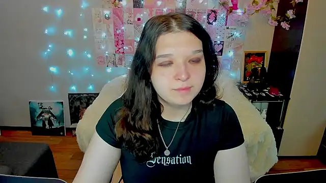 Kate Acid online show from May 29, 11:33 pm