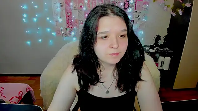 Snapshot of Kate_Acid chatting on February 20, 12:07 am Kate Acid online show from February 20, 12:07 am