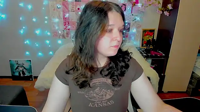 Snapshot of Kate_Acid chatting on June 26, 11:32 pm Kate Acid online show from June 26, 11:32 pm