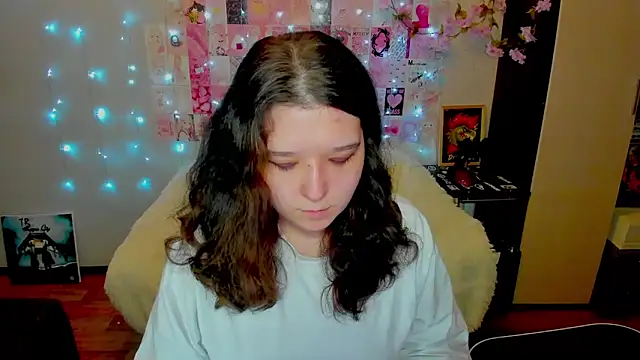 Snapshot of Kate_Acid chatting on June 11, 11:46 pm Kate Acid online show from June 11, 11:46 pm