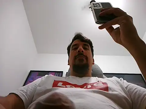 Loadedboyhot online show from March 6, 4:07 am