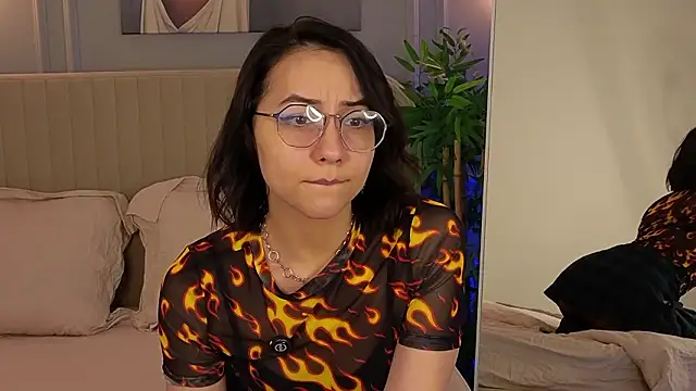 SweetElya online show from March 21, 7:09 am