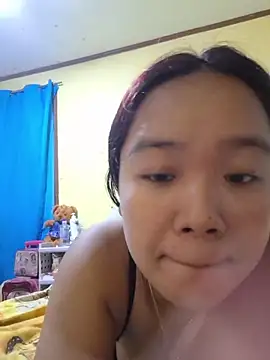 Snapshot of Polished_Princess chatting on May 11, 12:39 pm Polished Princess online show from May 11, 12:39 pm