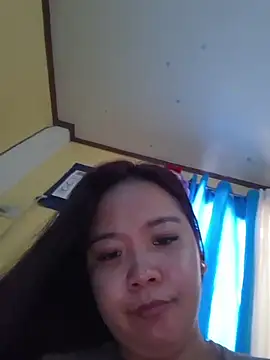 Snapshot of Polished_Princess chatting on March 6, 2:17 am Polished Princess online show from March 6, 2:17 am