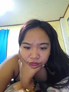 Snapshot of Polished_Princess chatting on April 14, 1:27 pm Polished Princess online show from April 14, 1:27 pm