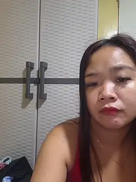 Snapshot of Polished_Princess chatting on March 10, 8:02 pm Polished Princess online show from March 10, 8:02 pm