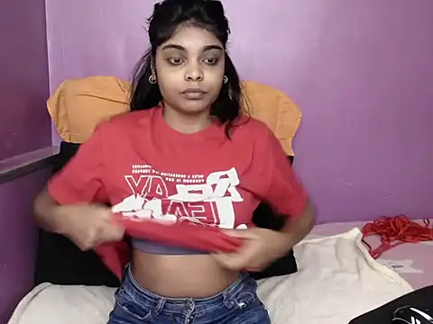 indianicon23 online show from April 17, 6:05 am