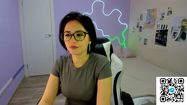 Mary Rice online show from March 4, 1:13 am