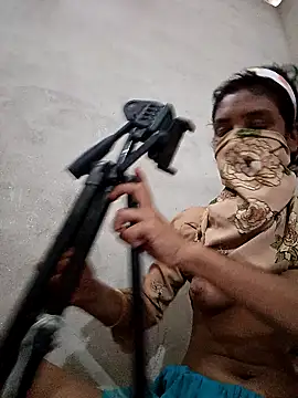 mimpake online show from April 13, 8:07 am