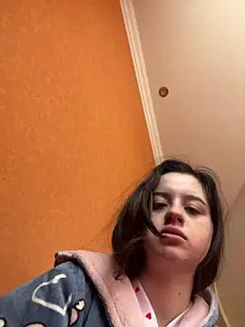 Baby doll7777 online show from March 5, 8:33 am