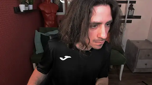 Snapshot of Daniel_Morrise chatting on February 18, 7:49 am Daniel Morrise online show from February 18, 7:49 am