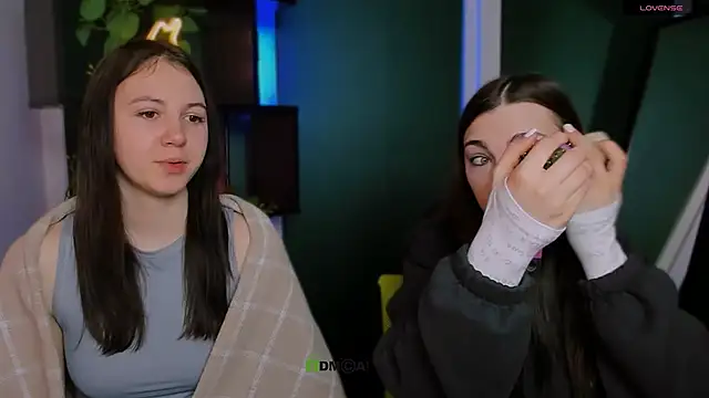 jenny donne online show from April 12, 5:33 am