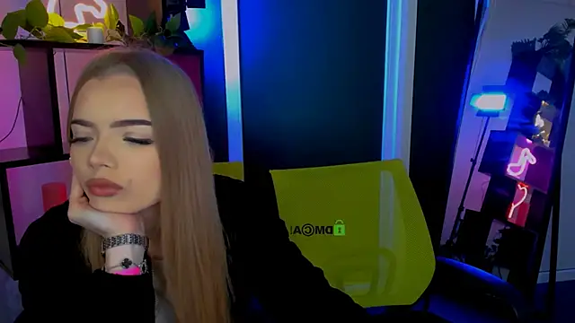 jenny donne online show from March 24, 12:38 pm