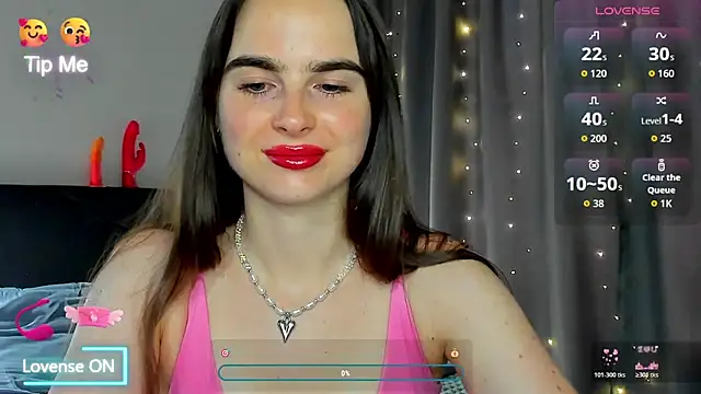 Snapshot of megann_fox2 chatting on July 2, 11:38 am megann fox2 online show from July 2, 11:38 am
