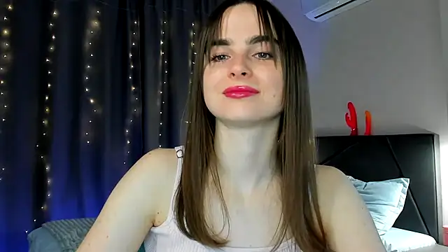 megann fox2 online show from March 5, 7:32 pm