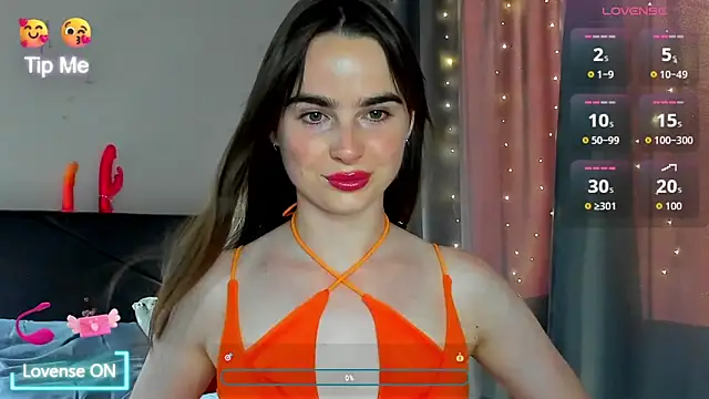 Snapshot of megann_fox2 chatting on June 28, 3:51 pm megann fox2 online show from June 28, 3:51 pm