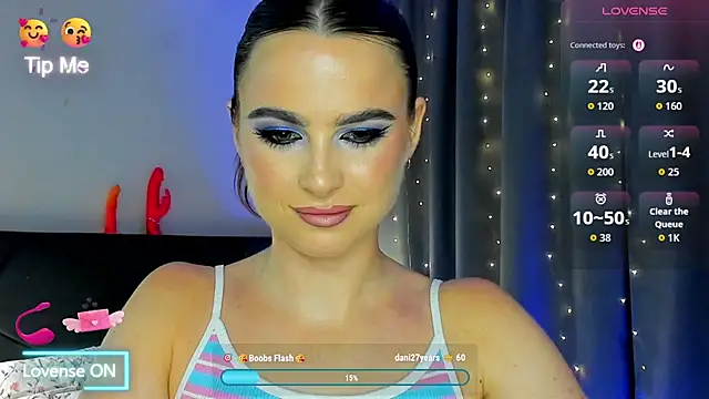 Snapshot of megann_fox2 chatting on July 20, 6:10 pm megann fox2 online show from July 20, 6:10 pm