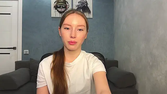 Anna Kare online show from February 17, 8:11 am