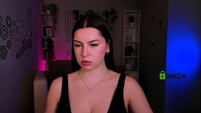 Snapshot of amalialowell chatting on May 13, 9:27 am amalialowell online show from May 13, 9:27 am