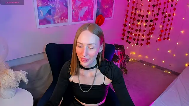 A Alise online show from February 20, 12:07 pm