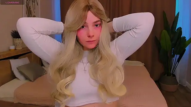 Snapshot of Maddy_Wood_ chatting on February 20, 3:03 pm Maddy Wood online show from February 20, 3:03 pm