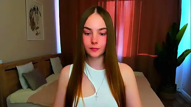 Maddy Wood  online show from April 2, 2:57 pm