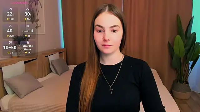 Snapshot of Maddy_Wood_ chatting on February 19, 8:11 am Maddy Wood online show from February 19, 8:11 am