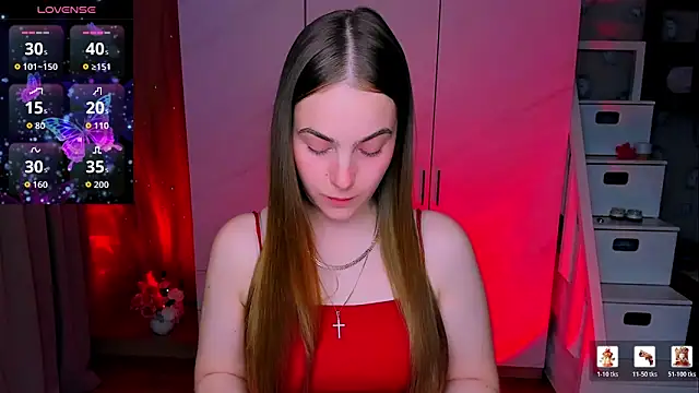 Maddy Wood  online show from May 6, 5:28 pm