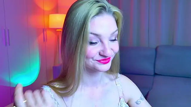 Vienna Lioren online show from June 7, 7:35 am