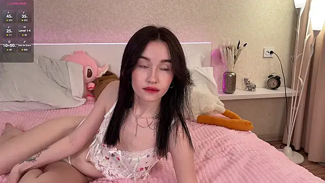 Kellris online show from March 15, 4:36 pm