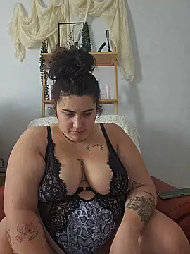 Deesse luna online show from April 7, 8:49 am