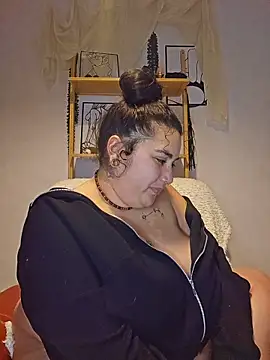 Deesse luna online show from March 29, 7:37 pm