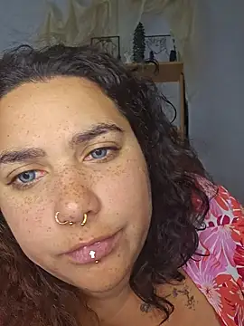 Deesse luna online show from May 5, 8:17 am