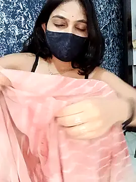 Cutie babes01 online show from May 28, 2:19 am