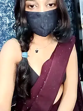 Cutie babes01 online show from May 26, 11:14 pm