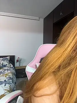 Kiarhatrixie1 online show from February 28, 4:39 pm