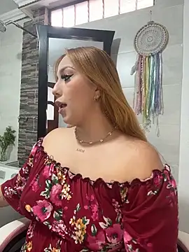 Kiarhatrixie1 online show from March 6, 5:41 pm