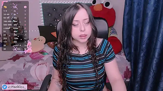 PixelKiss  online show from April 27, 10:02 am
