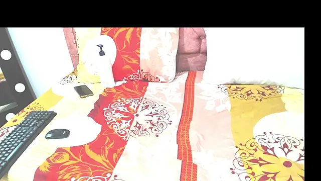 Snapshot of Mia-BOOBSPRETTY chatting on February 26, 3:01 pm Mia-BOOBSPRETTY online show from February 26, 3:01 pm