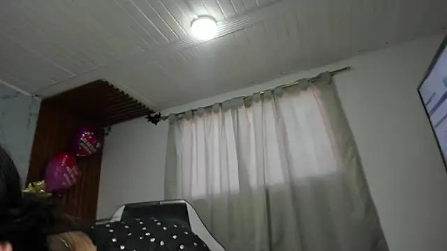 Snapshot of adhara__messY chatting on February 26, 1:55 pm adhara messY online show from February 26, 1:55 pm