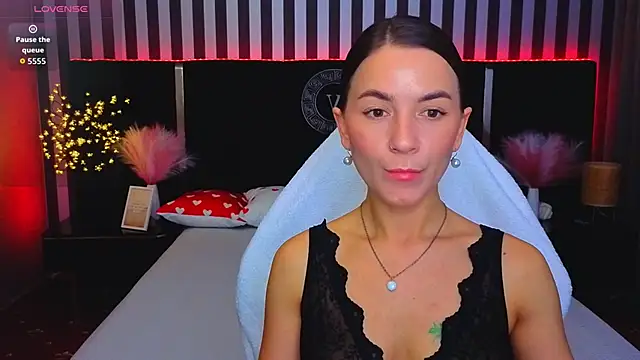 GracefulMichelle online show from May 19, 7:32 pm