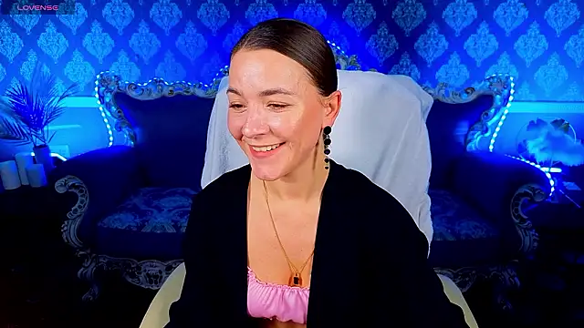 GracefulMichelle online show from February 18, 2:24 pm