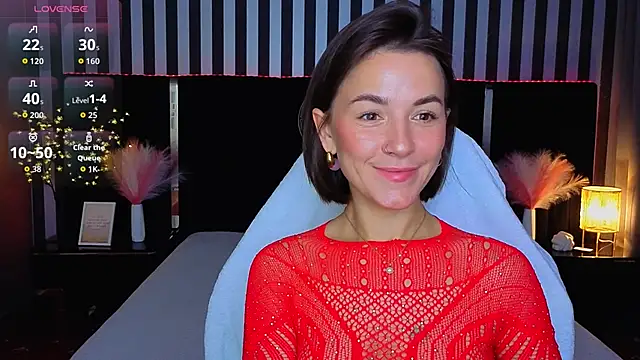 Snapshot of GracefulMichelle chatting on June 19, 7:41 pm GracefulMichelle online show from June 19, 7:41 pm